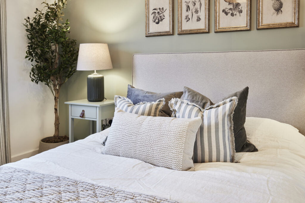 Croft Mill, Show house bedroom